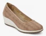 Naturalizer Beige Belly Shoes Women