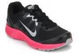 Nike Emerge Black Running Shoes Women