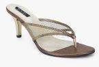 Rocia Gold Solid Sandals Women