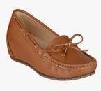 Shuz Touch Tan Synthetic Patent Regular Loafers Women