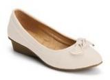 Steppings Beige Belly Shoes Women