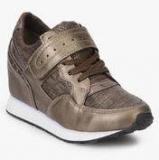 Steppings Bronze Lifestyle Shoes Women