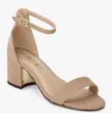 Steve Madden Issy Beige Sandals Women