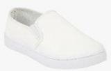 Truffle Collection White Moccasins Women