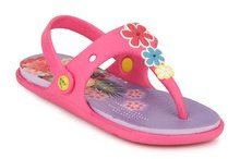 Tweety Tw Flower Pink Sandals girls