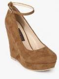 Under Knee Tan Wedges women