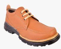 Upanah Tan Outdoor Shoes men