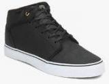 Vans 106 Mid Black Sneakers Women