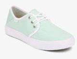 Vans Tazie Sf Green Casual Sneakers women