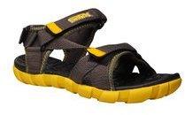 Bata Yellow Floaters men