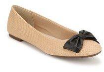 Clarks Alicia Allie Beige Belly Shoes women