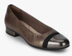 Clarks Bronze Belly Shoes women