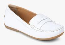 Clarks Doraville Nest White Moccasins women