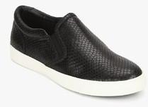 Clarks Glove Puppet Black Casual Sneakers women