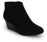 Clarks Luca Burmese Ankle Length Black Boots Women