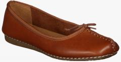 Clarks Tan Belly Shoes women