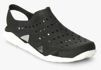 Crocs Swiftwater Wave Black Sandals men