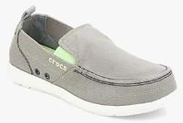 Crocs Walu Grey Loafers men