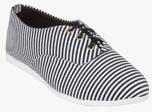 Do Bhai Black Lifestyle Shoes women