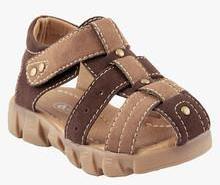 Doink Brown Sandals boys