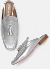 Dressberry Silver Toned Solid Mules women