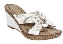 Evetoes White Wedges women