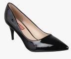 Flat N Heels Black Solid Pumps Women