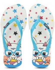 Freetoes Bear White Flip Flops women