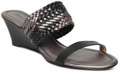 Inc 5 Grey & Black Woven Design Heels women