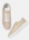 Kook N Keech Beige Sneakers Women