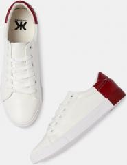 Kook N Keech White Regular Sneakers men