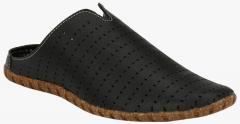 Mactree Black Clogs men