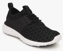 Nike Juvenate Black Running Shoes women