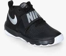 Nike Team Hustle D 8 Black Basketball Shoes boys