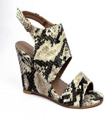 Notion London Beige & Black Sandals women