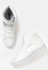 Roadster White Casual Sneakers women