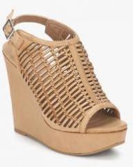 Steve Madden Charade Camel Lazer Cut Sling Back Wedges women