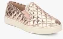 Steve Madden Quinsy Golden Metallic Casual Sneakers women