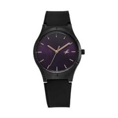 Fastrack Silicone Analog Violet Dial Girl's Watch 68022Pp10W, Band Color Black